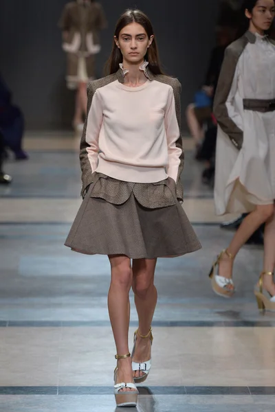 Look 22